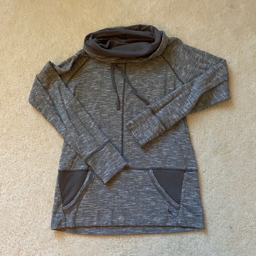 EDDIE BAUER • Cowl Neck Workout Hoodie